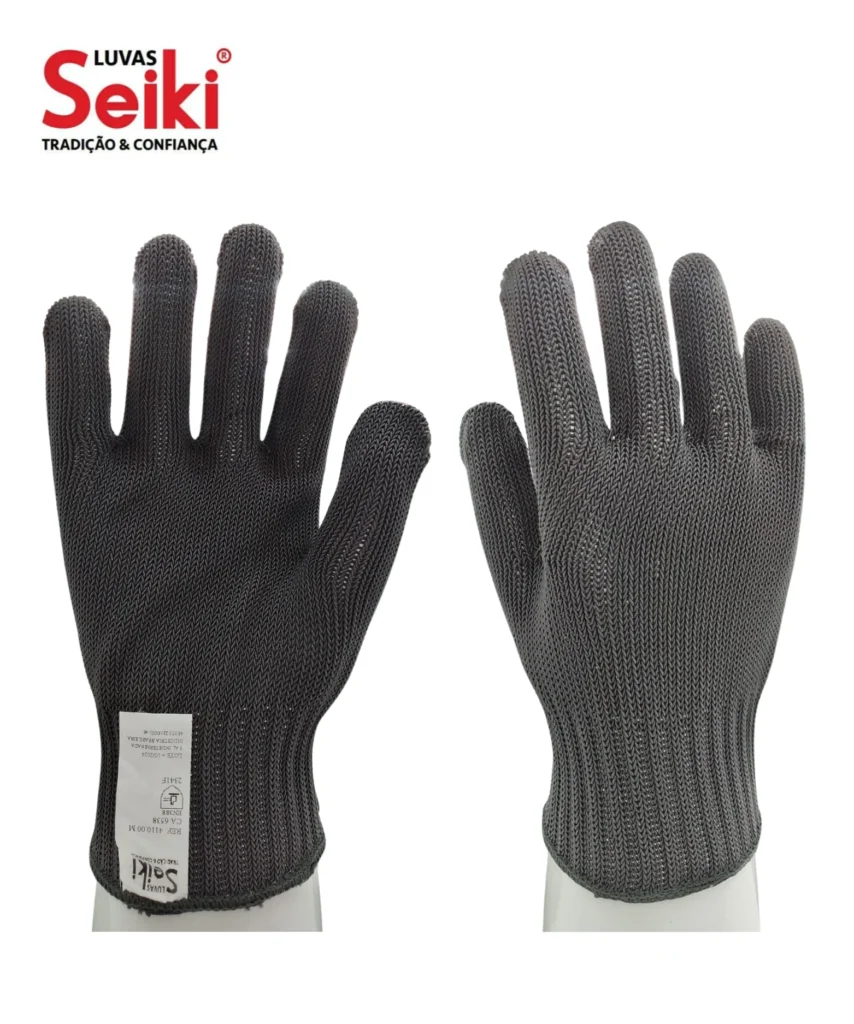 Luva de segurança confeccionada com 1 fio composto com alma de aço, punho com lastex e elástico, acabamento com overloque. Marca Seiki CA 6538 - Referência 4110.00